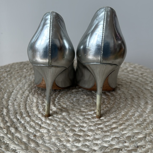 Christian Dior - Picture 2 of 9